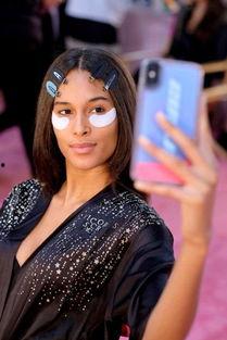 维姐最新爆料,娱乐圈最新爆料大起底  第1张